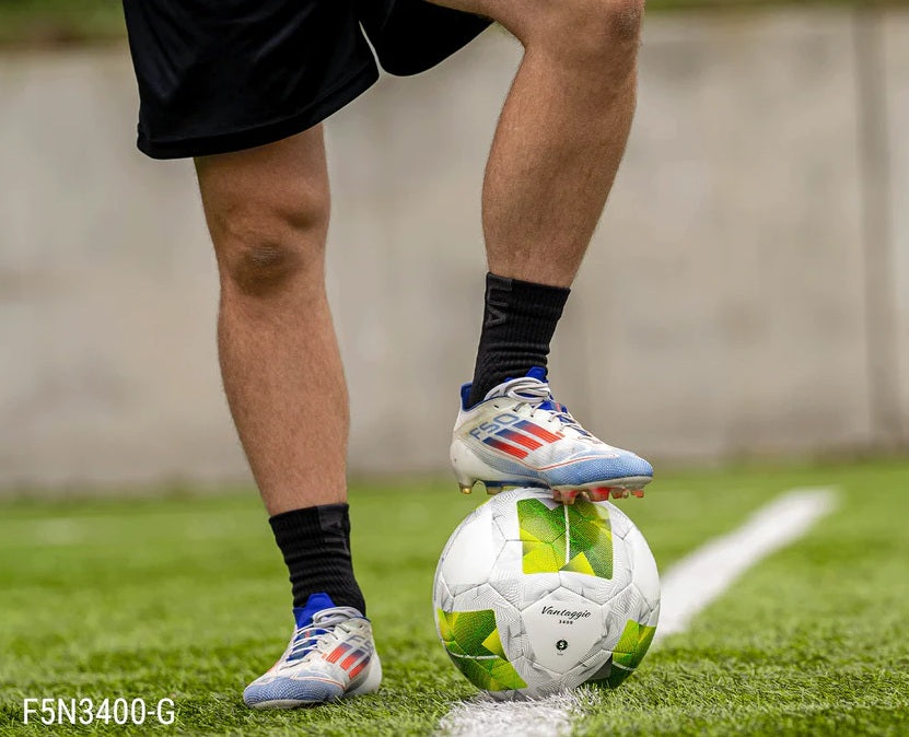 Futbolo kamuolys MOLTEN F5N3400-G
